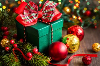 Поздравляем с Новым 2022 годом!